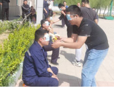 饒有風(fēng)趣的“五一”Party